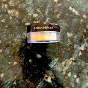 laura mercier translucent setting powder